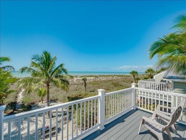 On Beach Boca Grande Vacation Home Three Bedrooms Sleeps 6